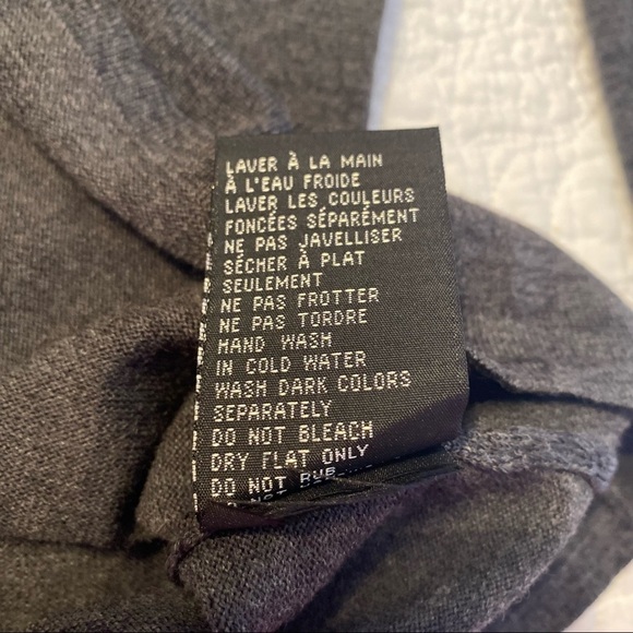 Jacob NWT Merino Wool V-Neck Gray Sweater - XS - Picture 6 of 9